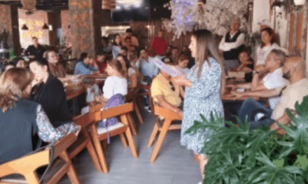 Despedida de Don Hernando y las profesoras Doris Osorio y Ligia Gallo